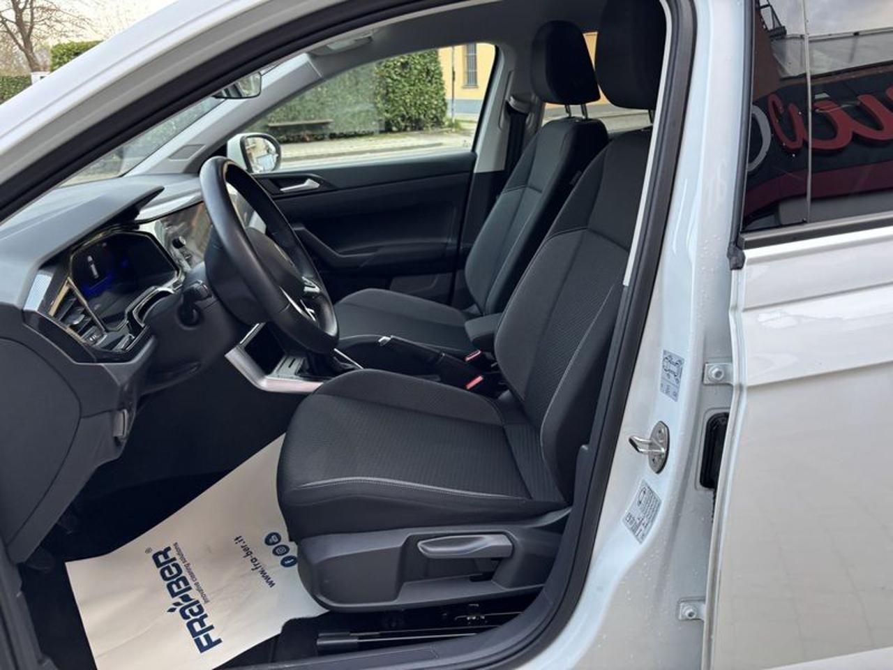 Volkswagen Taigo 1.0 TSI 95 CV Life LED-NAVI-CAM-16"