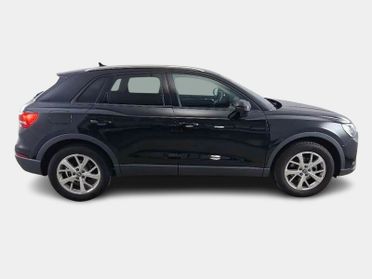 AUDI Q3 35 TFSI MHEV S tronic Business