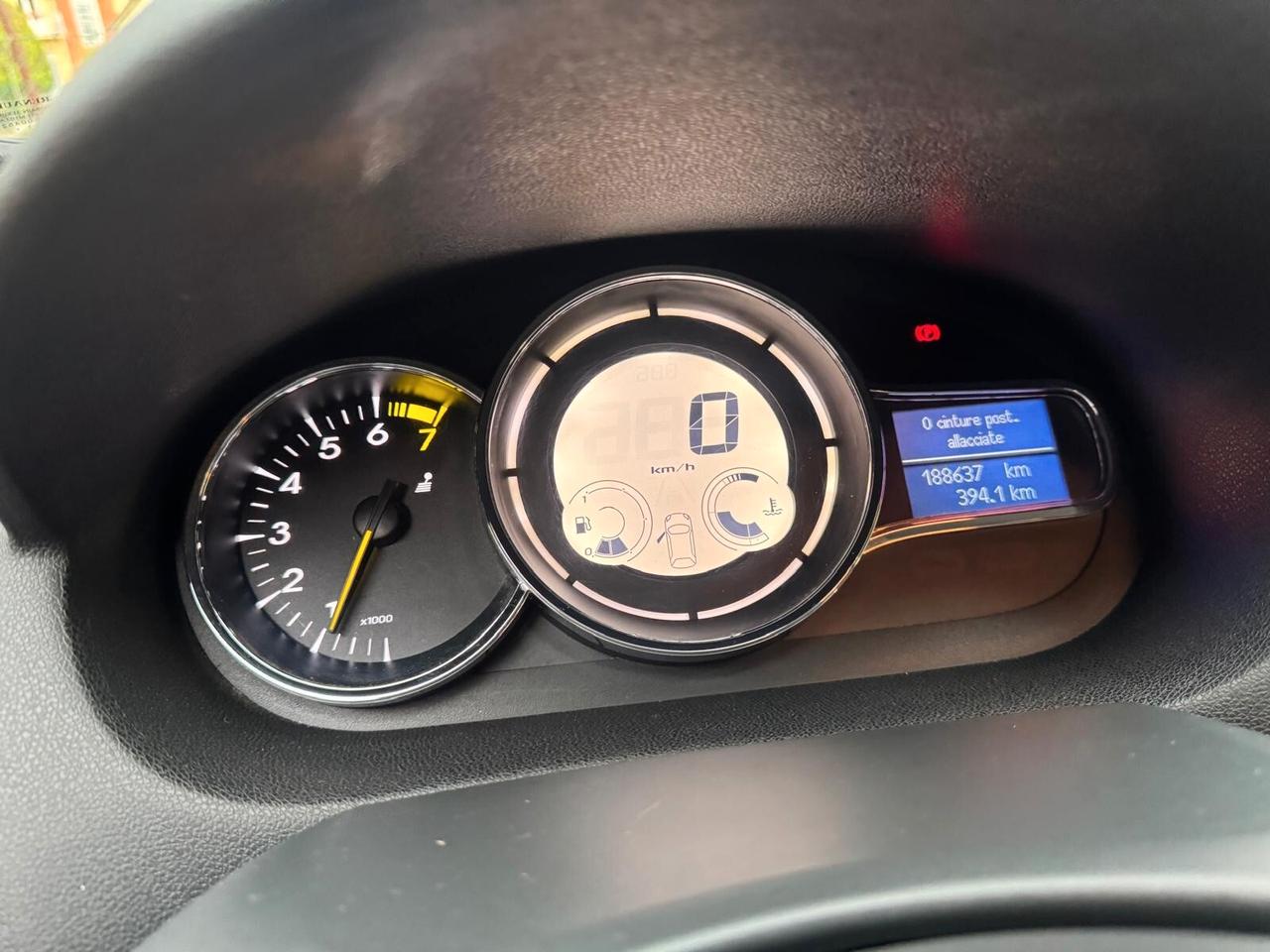 Renault Megane Anno 2013 1.6 BENZ/GPL Wave
