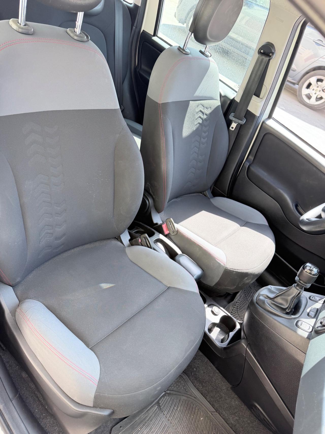 Fiat Panda 1.2 Lounge 69cv BENZINA