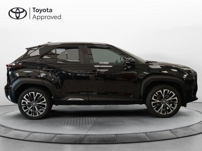 Toyota Yaris Cross 1.5 Hybrid 5p. E-CVT AWD-i Lounge