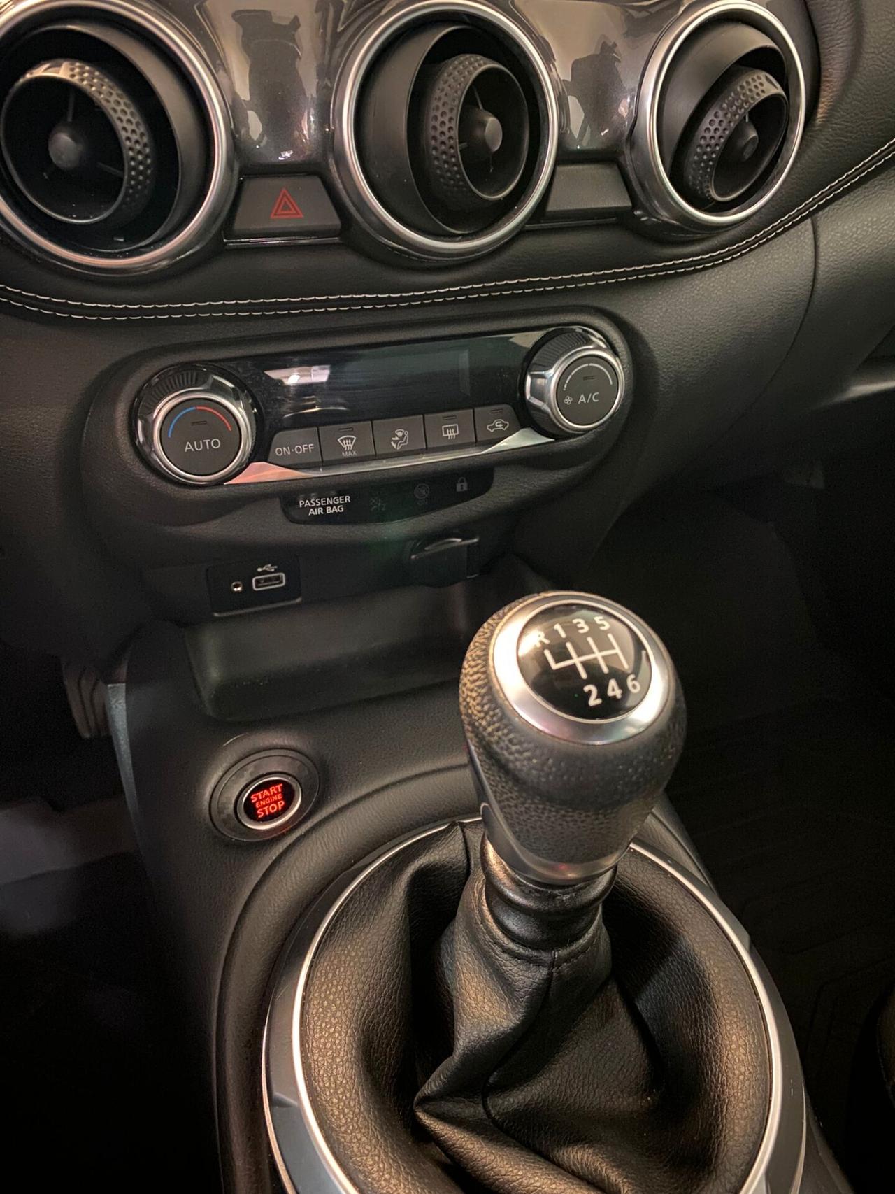 Nissan Juke 1.0 DIG-T 114 CV N-Connecta