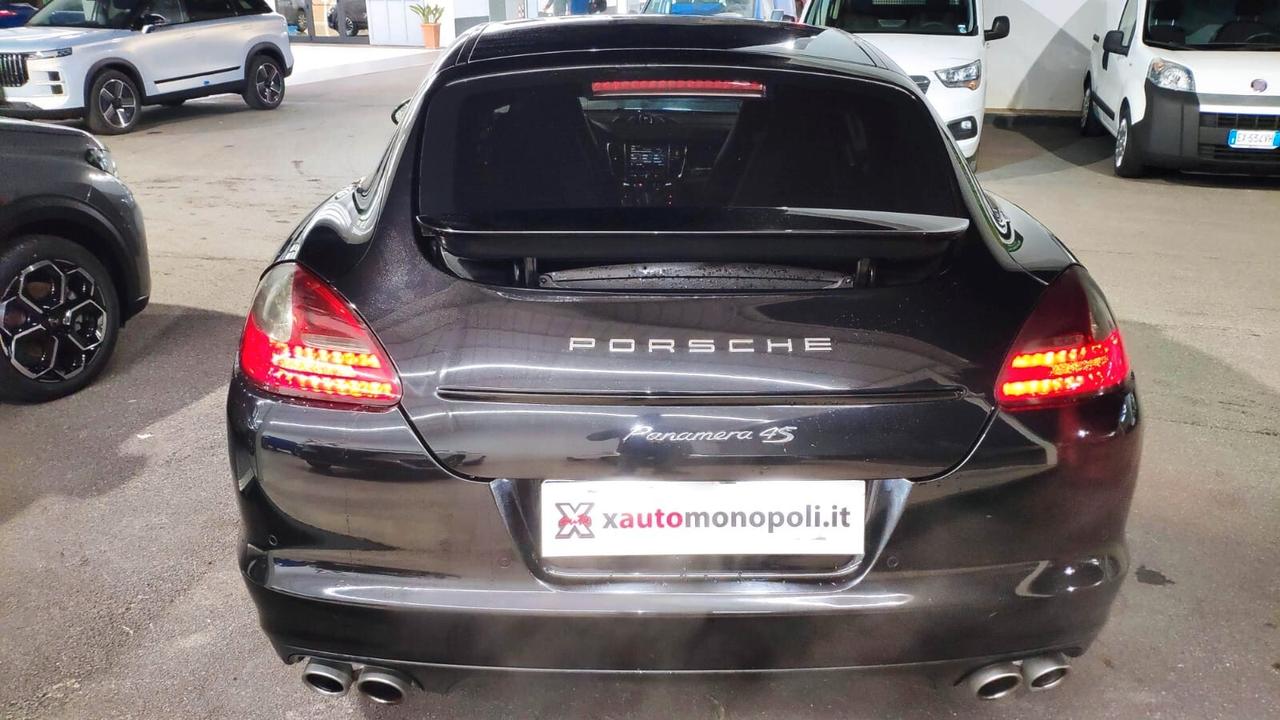 Porsche Panamera 4.8 4S