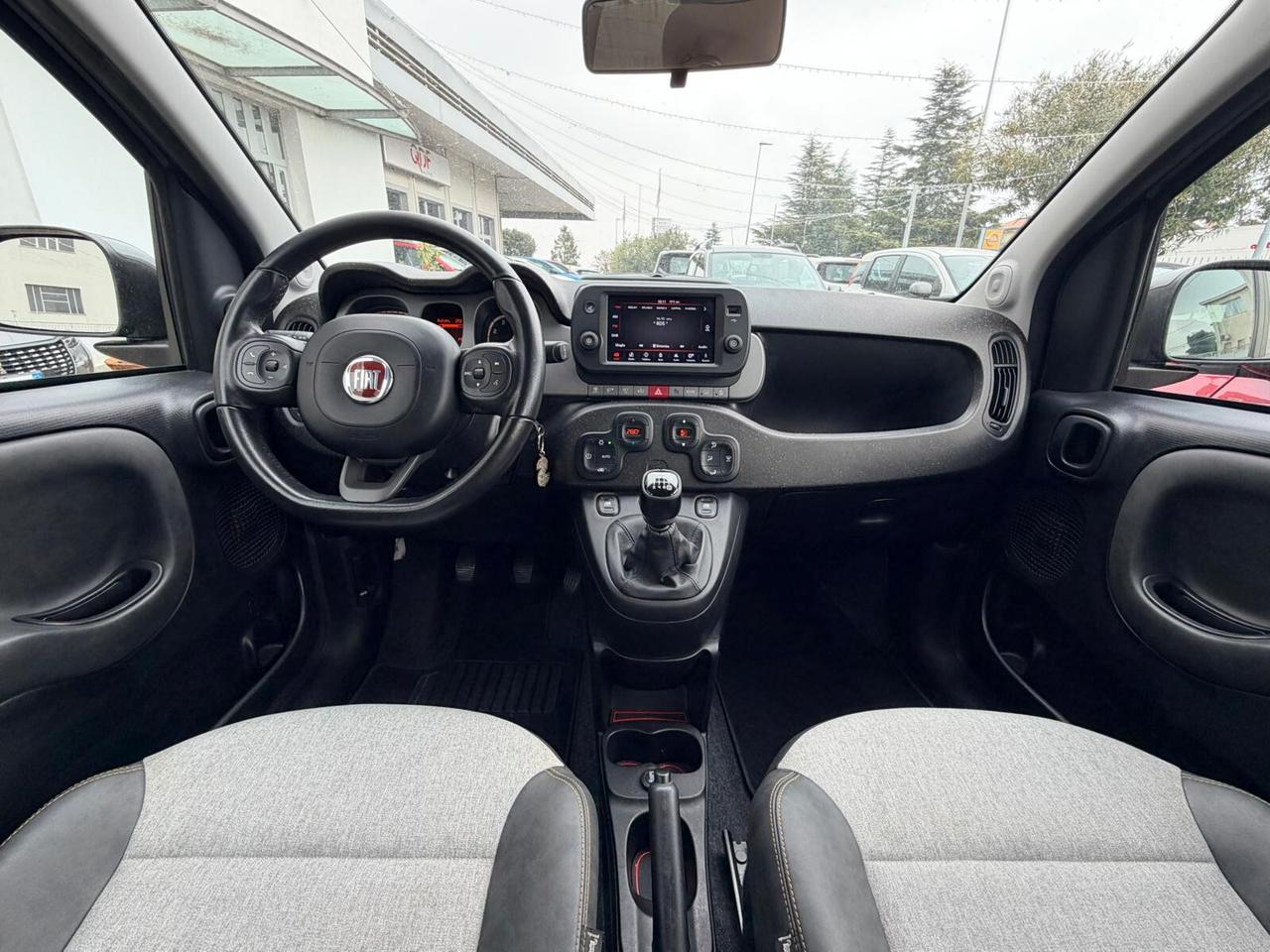 FIAT PANDA 1.0 HYBRID CROSS