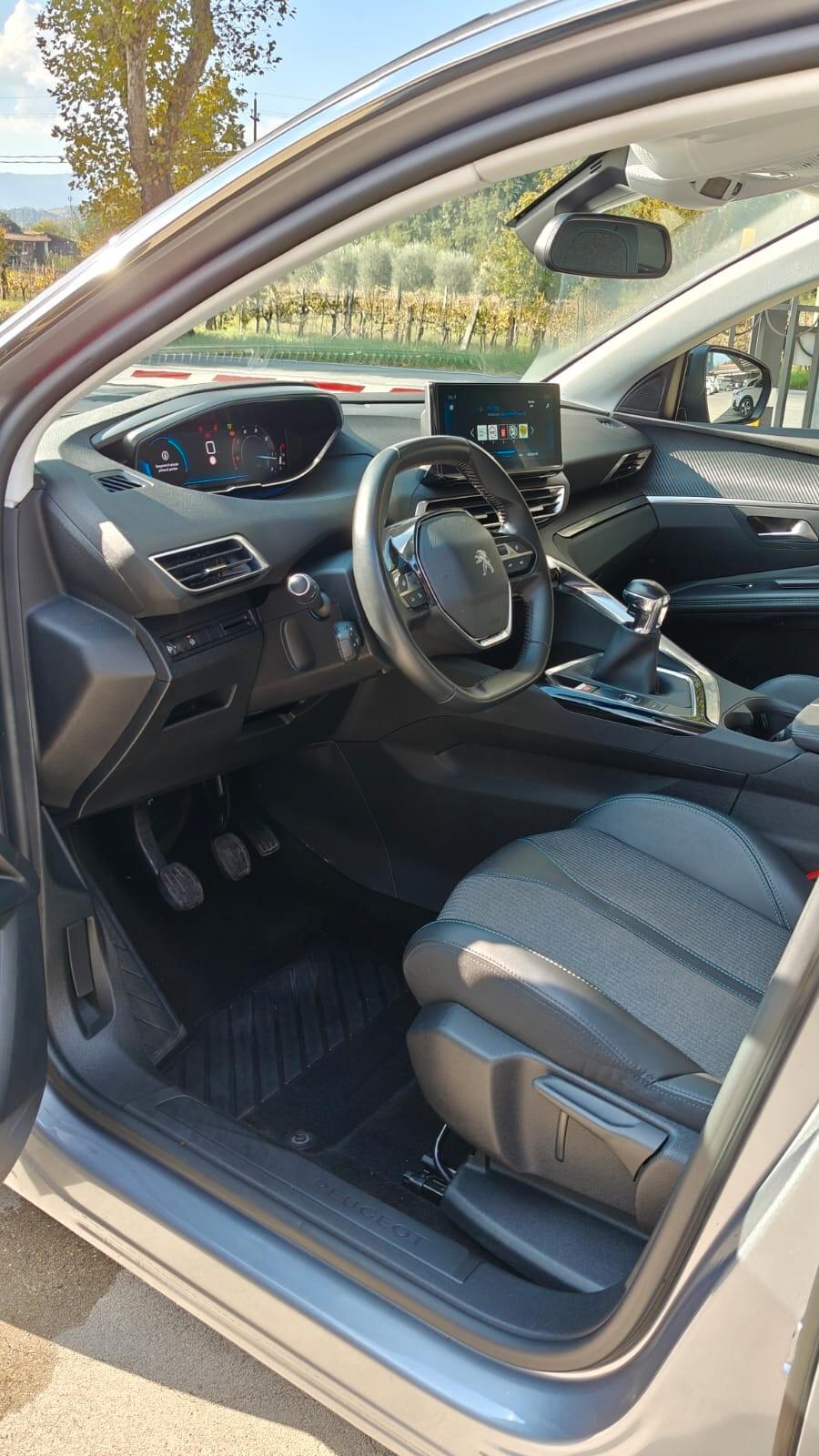 Peugeot 3008 BlueHDi 130 S&S Allure Pack