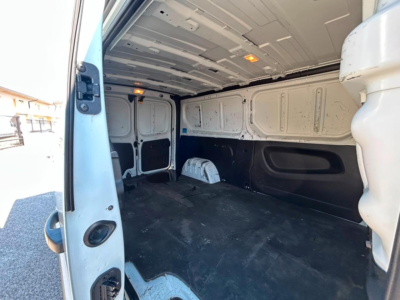 Fiat Talento Maxi Passo Lungo (L2H1) – Veicolo commerciale fino a 35 q.li
