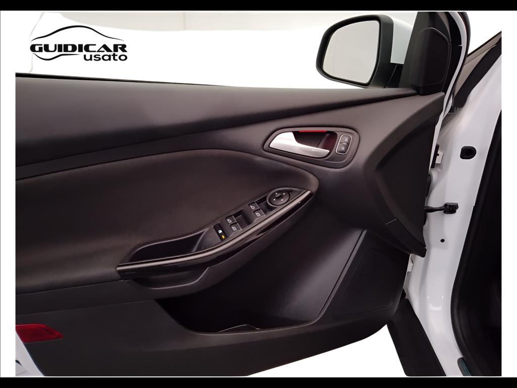 FORD Focus IV 2015 - Focus 5p 1.5 tdci Titanium s&s 120cv