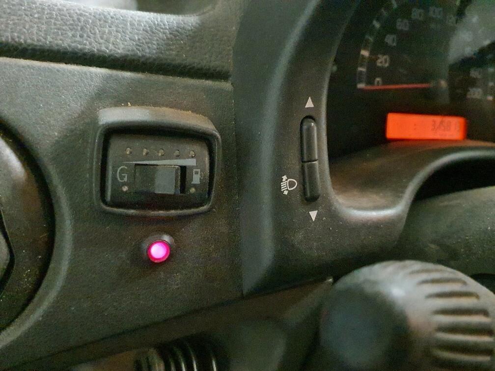 Fiat Punto 1.2 5p. Active Natural Power