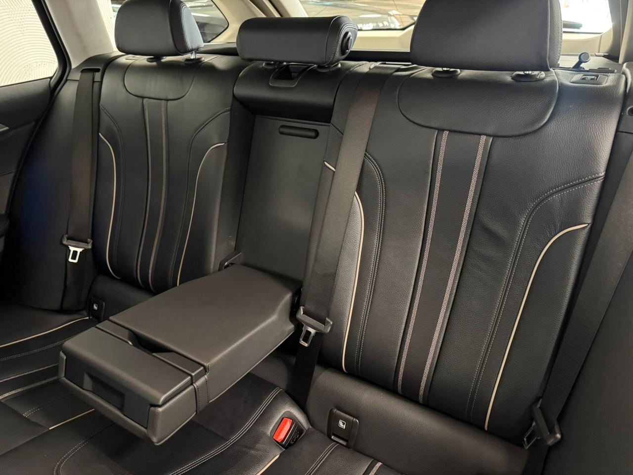 Bmw 520 520d xDrive Touring Luxury