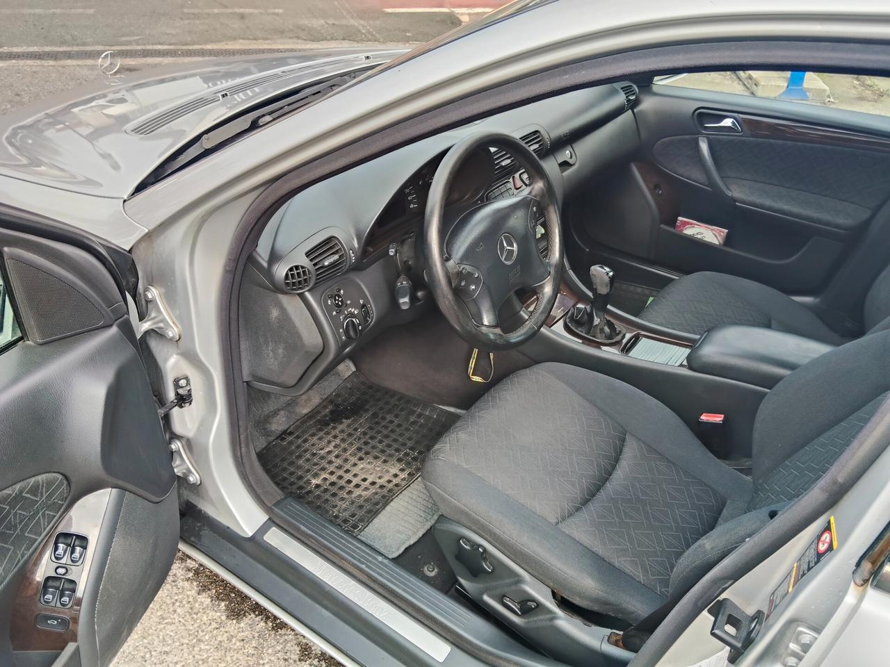 Mercedes-benz C 220 CDI cat Elegance