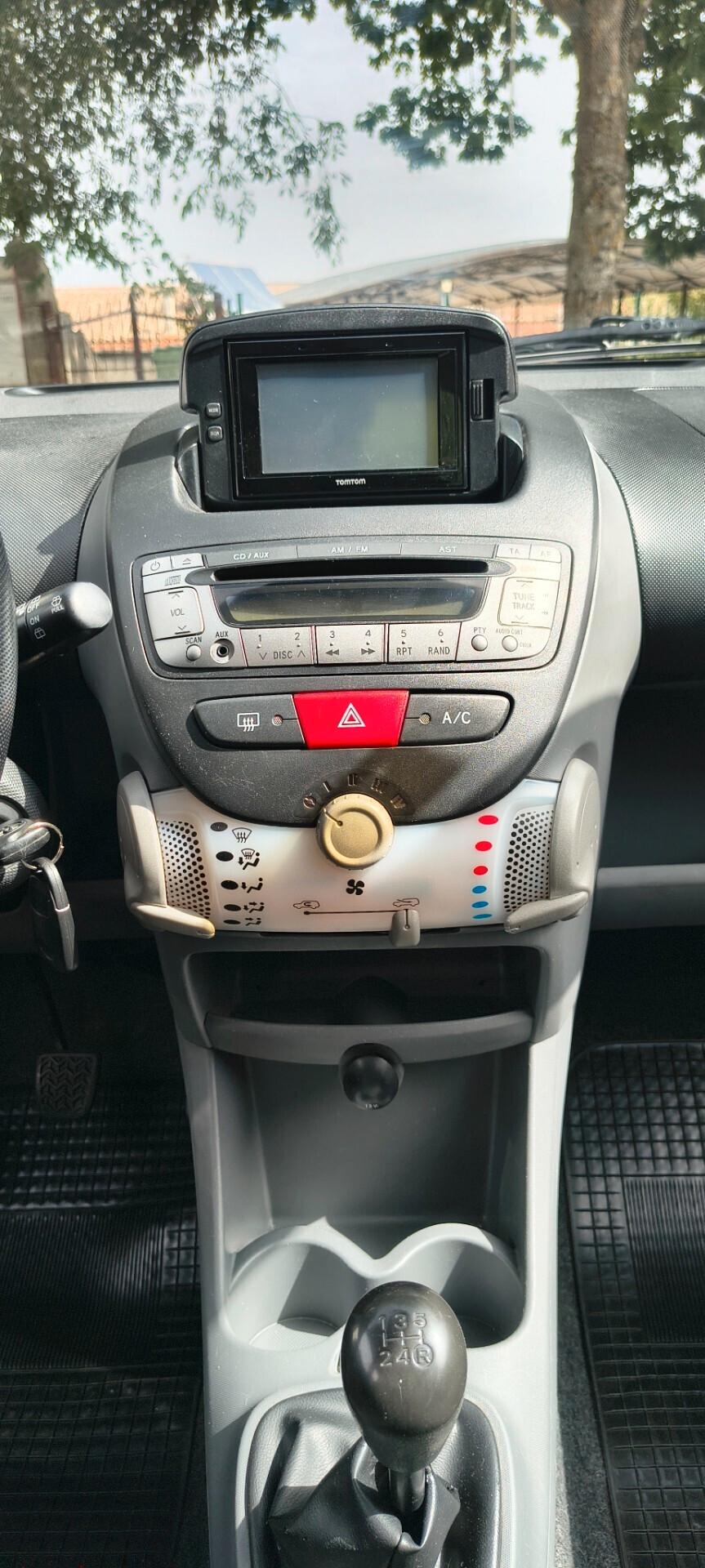 Toyota Aygo 1.0 12V VVT-i 5 porte