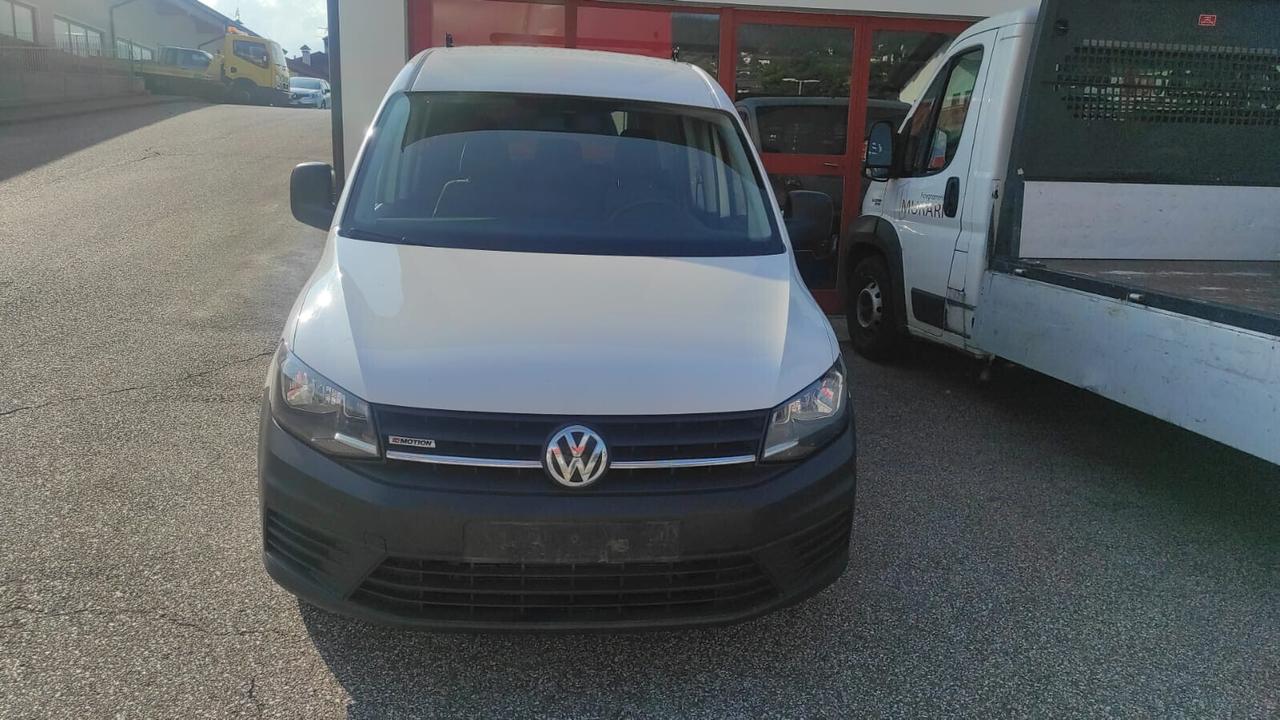 VOLKSWAGEN CADDY MAXI 4MOTION 5 POSTI AUTOCARRO