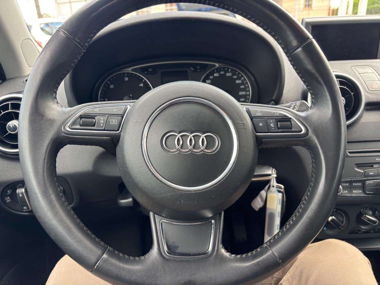 AUDI A1 SPB 1.6TDI 90CV S-LINE STUPENDA