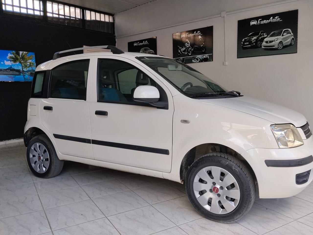 Fiat Panda 1.4 bnz/metano 2011 CON GARANZIA