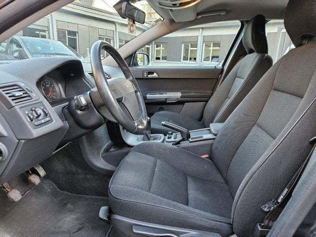 VOLVO V50 1.6 16V