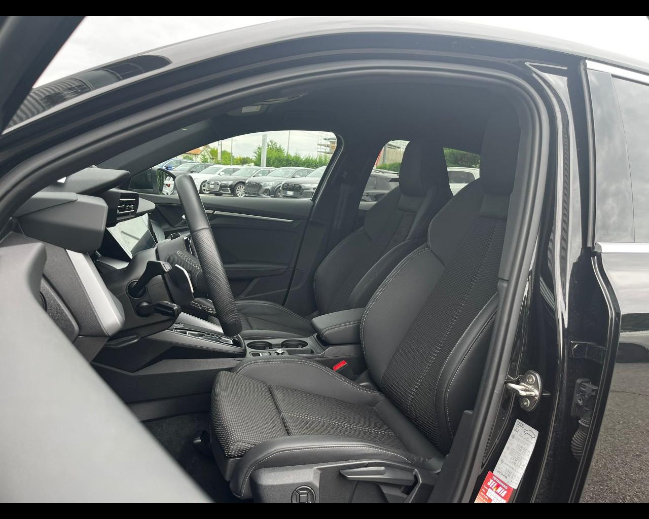 AUDI A3 SPORTBACK 35 TDI S-TRONIC S LINE EDITION
