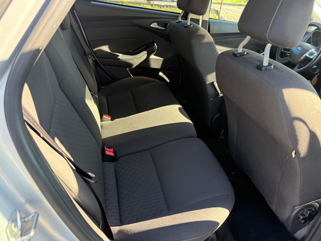 Ford Focus 2.0 TDCi 115 CV Powershift SW*NAVI*EURO5B*