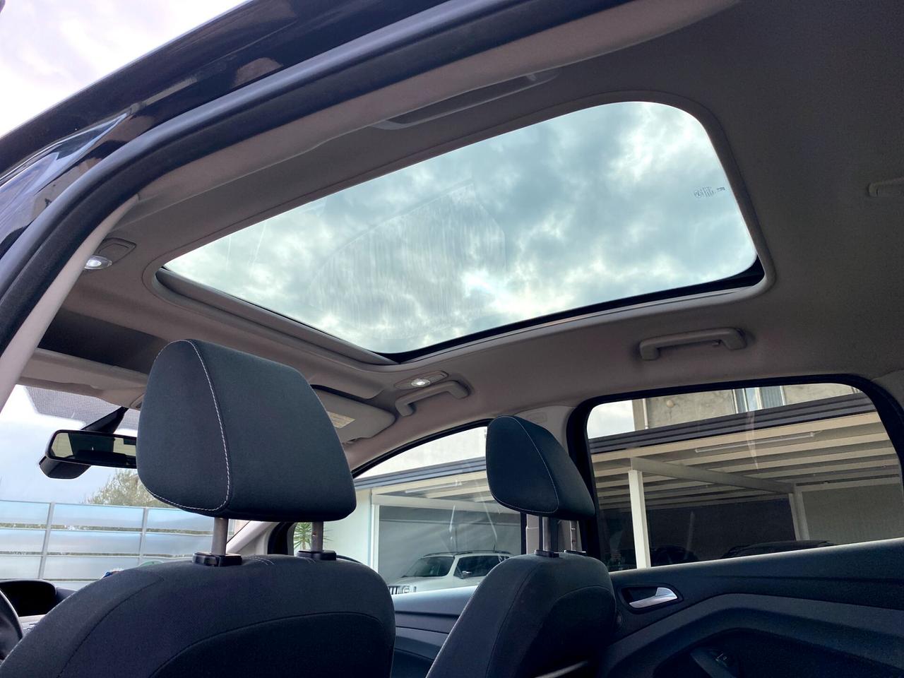 Ford C-Max 1.6 TDCi 115CV Titanium