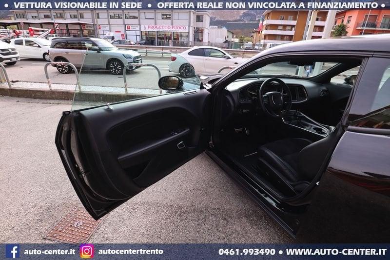 Dodge Challenger 3.6 V6 AT8 SXT *EUROPEA