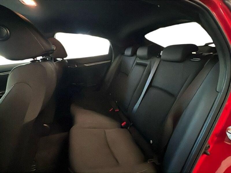 Honda Civic 1.0 T-VTEC Elegance Navi