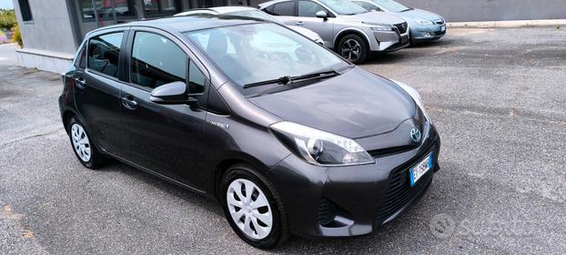 Toyota Yaris 1.5 Hybrid 5 porte Lounge CAMERA NAVI