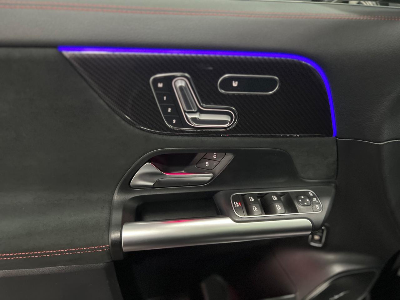 Mercedes Benz GLA 200d Aut. Premium AMG 150 cv