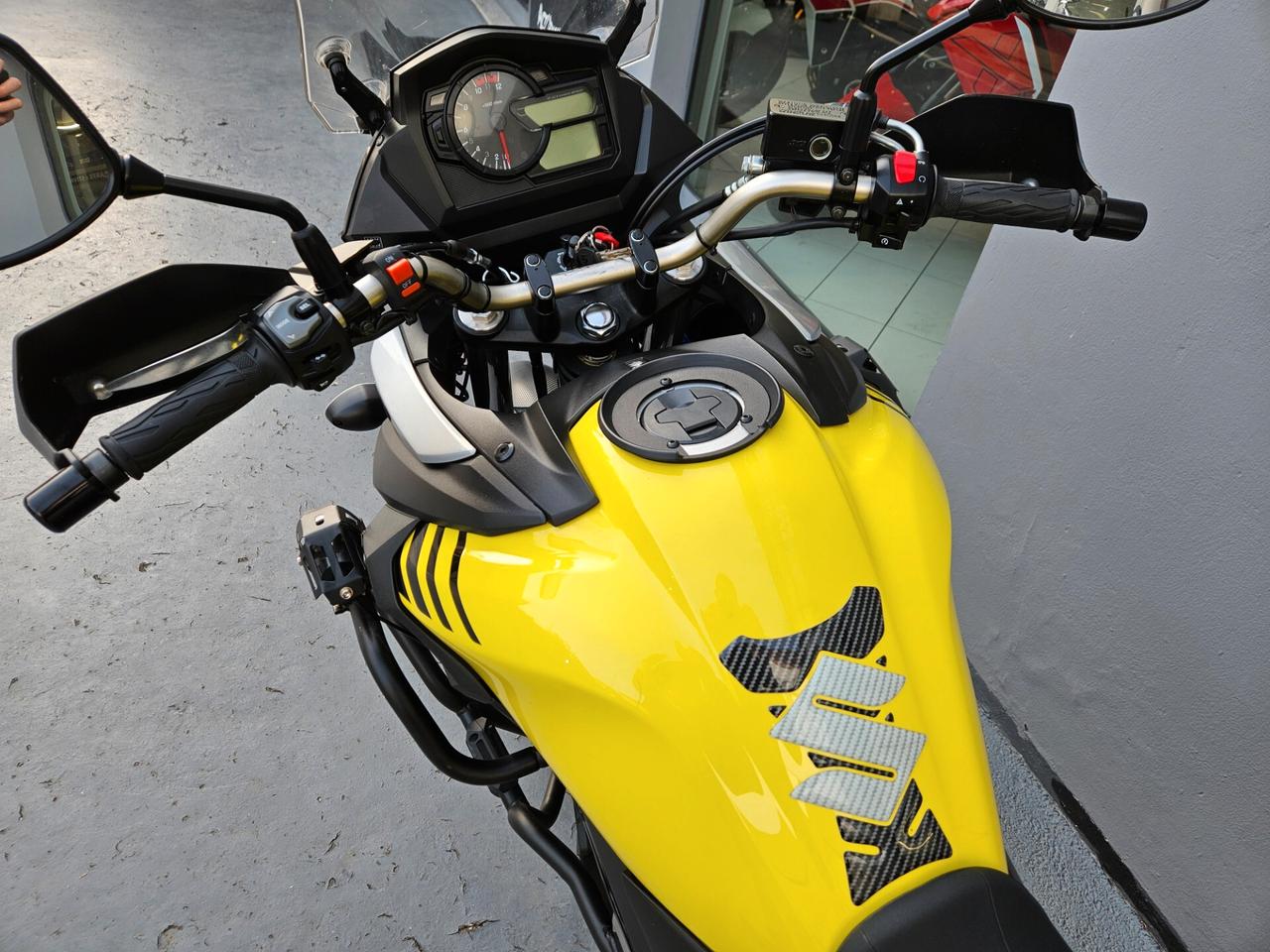 Suzuki V Strom DL 650 - 2017