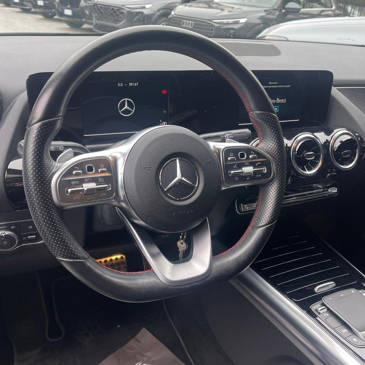 MERCEDES - Classe GLA - 180 d Automatic Premium