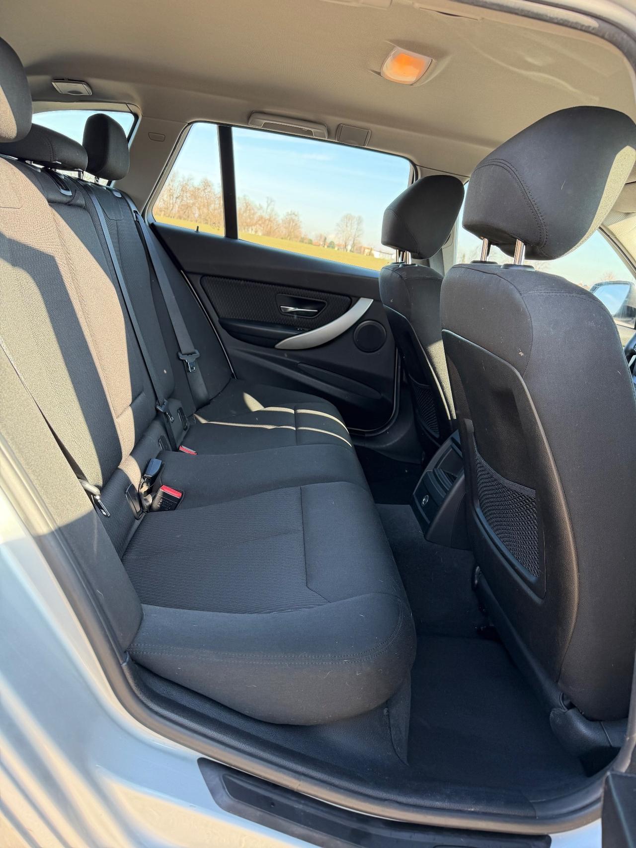 Bmw 318 318d Touring Luxury