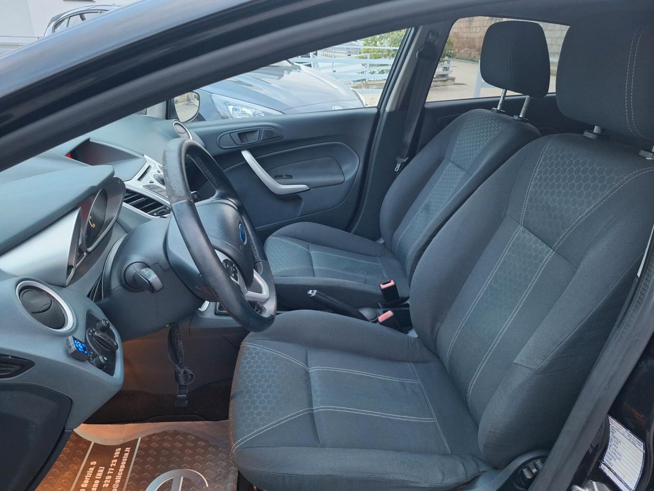 Ford Fiesta 1.2 82 CV 5 porte Titanium GPL- 2009