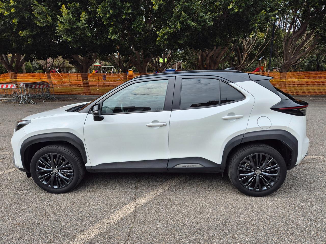 Toyota Yaris Cross hybrid gr sport