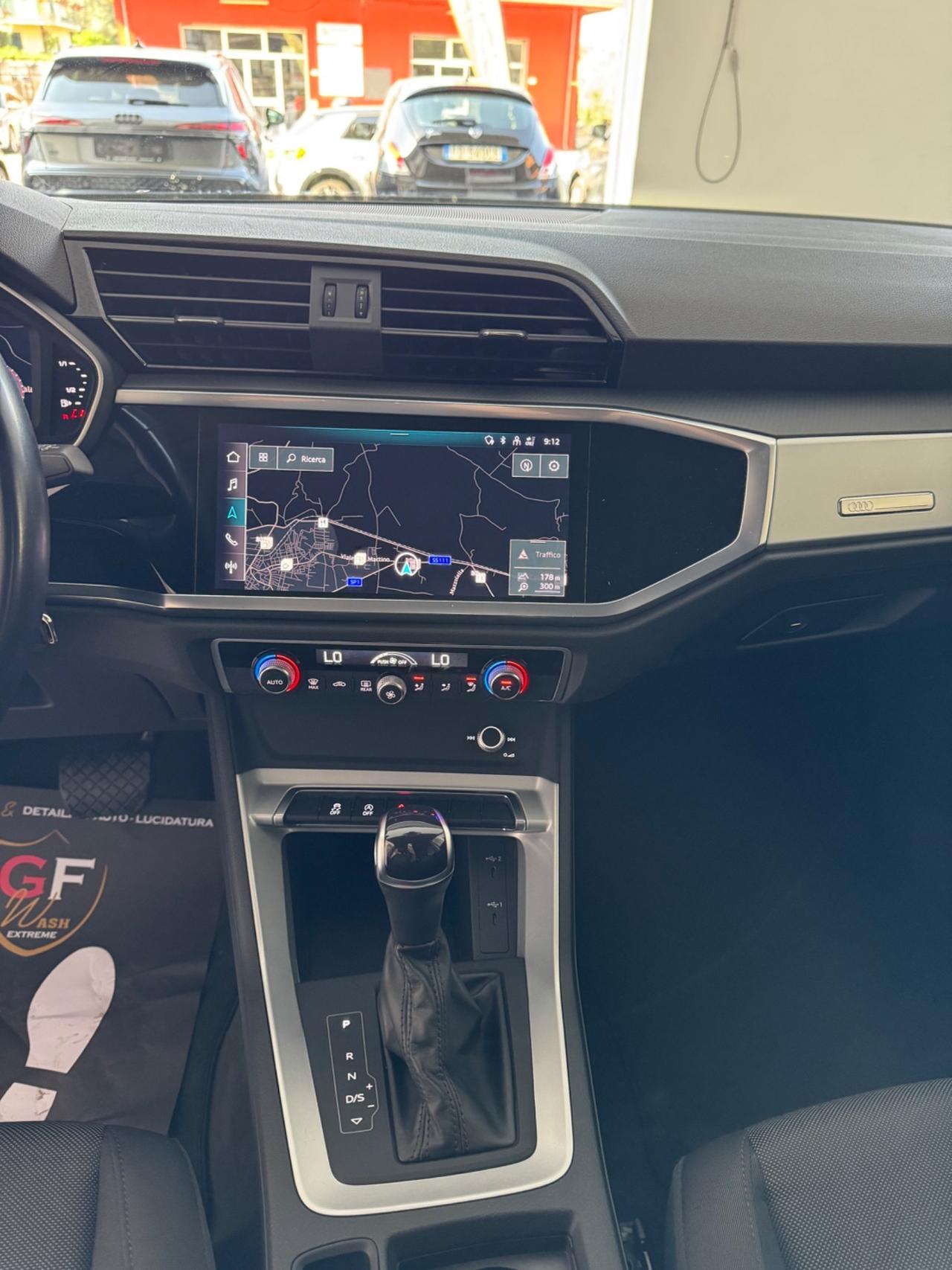 Audi Q3 35 TDI S tronic Business Advanced