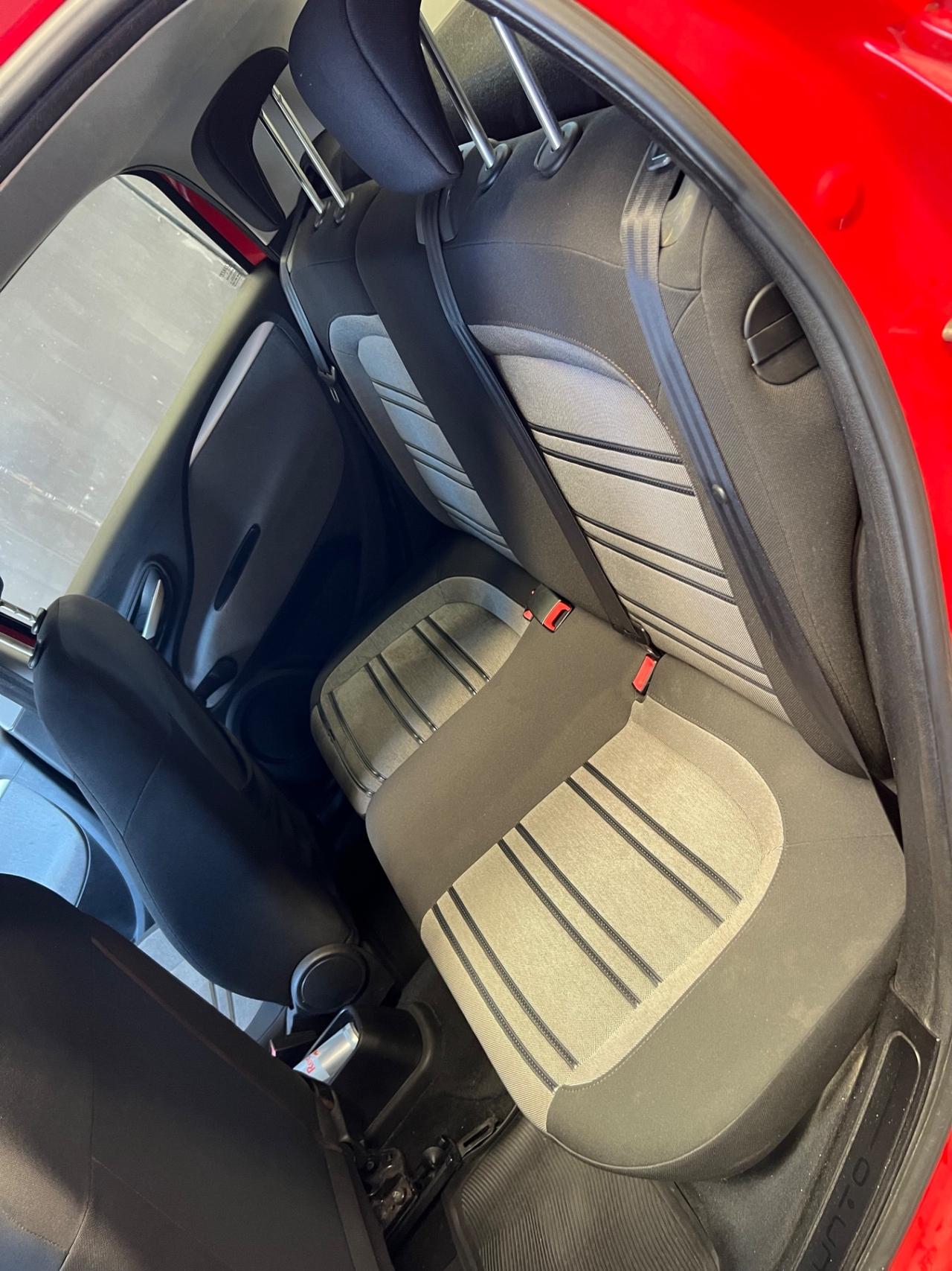 Fiat Punto Evo 1.4 5 porte Dynamic GPL