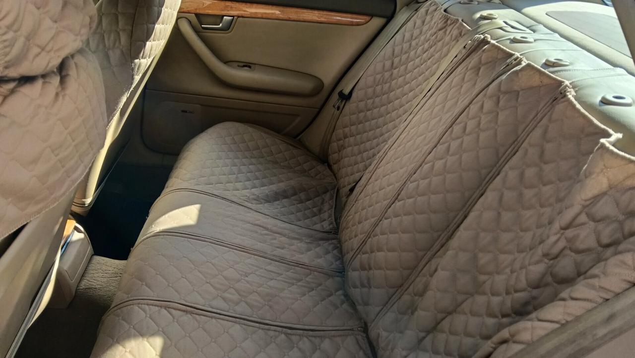 AUDI A4 2.5 TDI-AUTO-2005