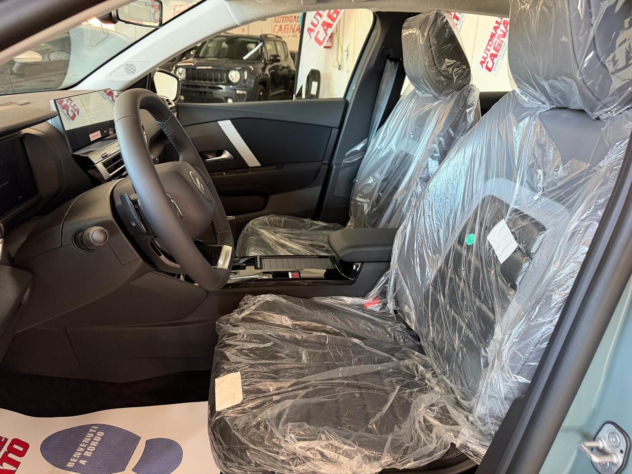 Citroen C4 PureTech 130 S&S EAT8 Plus KM0 KM0