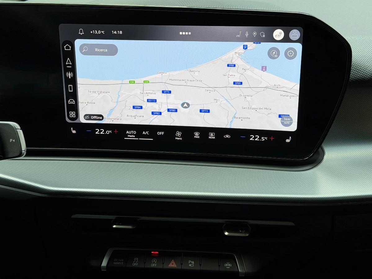 New Audi Q3 Sportback 35TDI S-line Identity Black 150CV