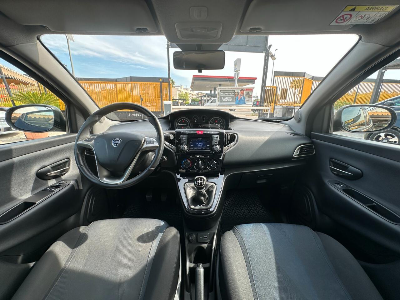 LANCIA Ypsilon 1.2 69 cv 5 porte S&S Gold my19