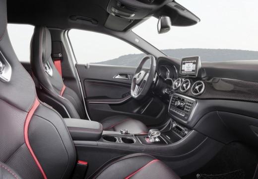 Mercedes-Benz GLA-X156 2014 - GLA 200 d (cdi) Enduro