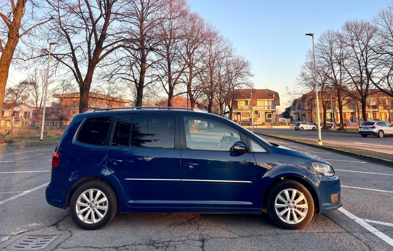 Volkswagen Touran 2.0 TDI 140 CV DSG Highline