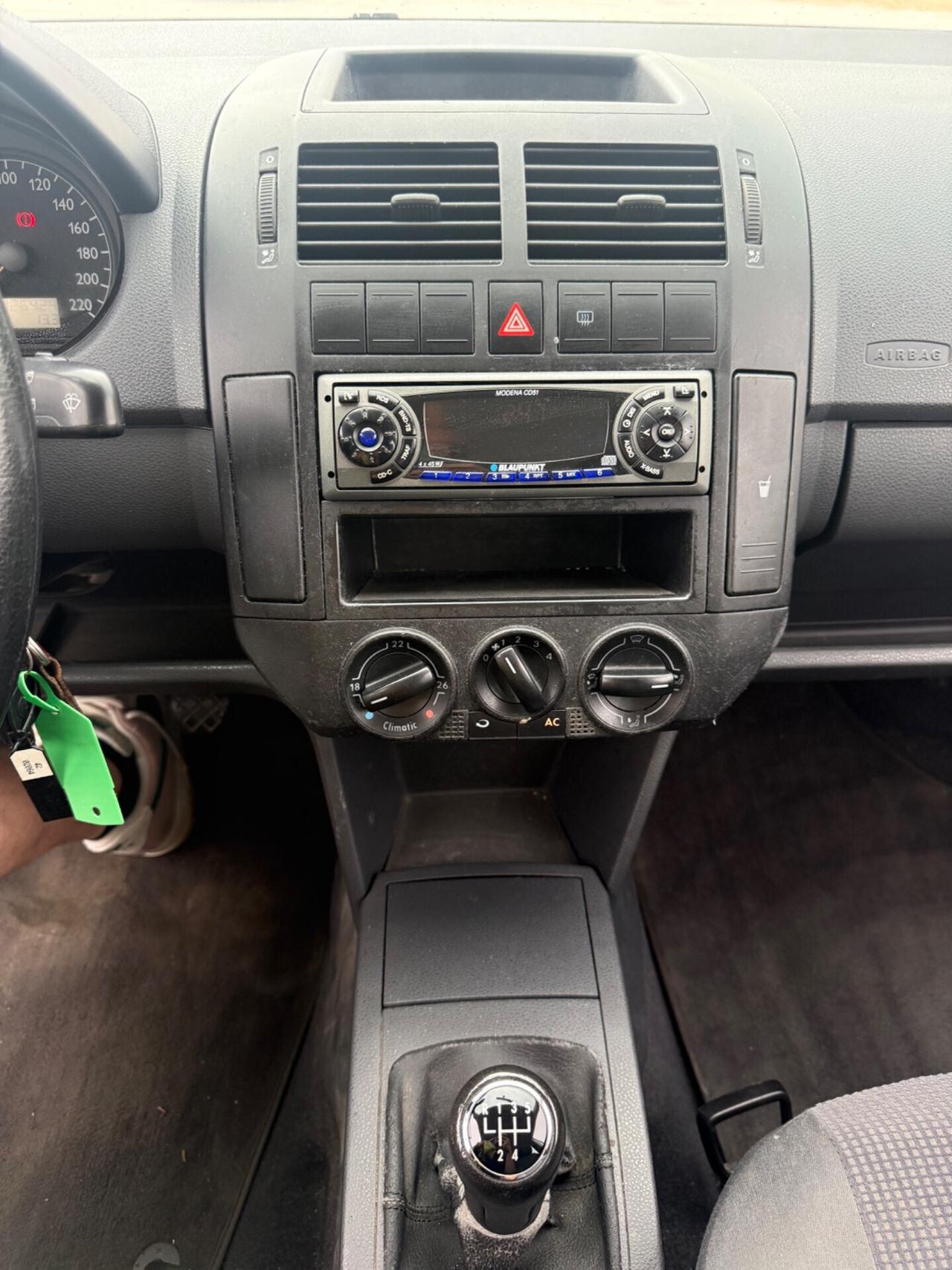 Volkswagen Polo 1.4 Benzina 75cv UNIPRO neopatentati
