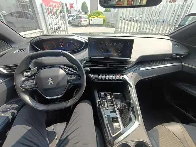 Peugeot 3008 1.2 Hybrid 136cv DCS6 ALLURE PACK Usato Garantito