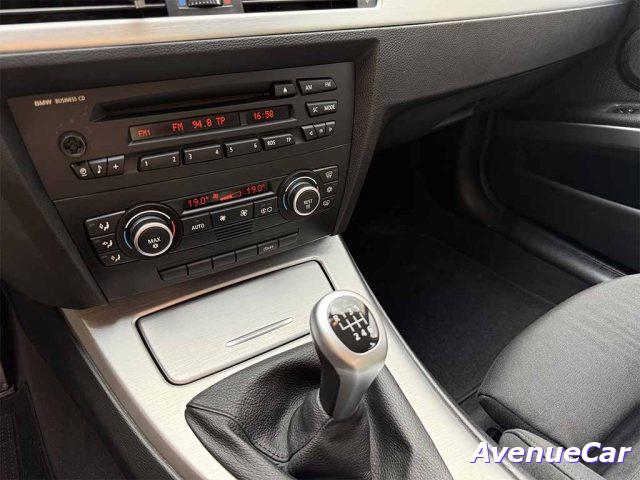 BMW 320 d BERLINA ATTIVA XENO CERCHI 17'' SEDILI SPORTIVI