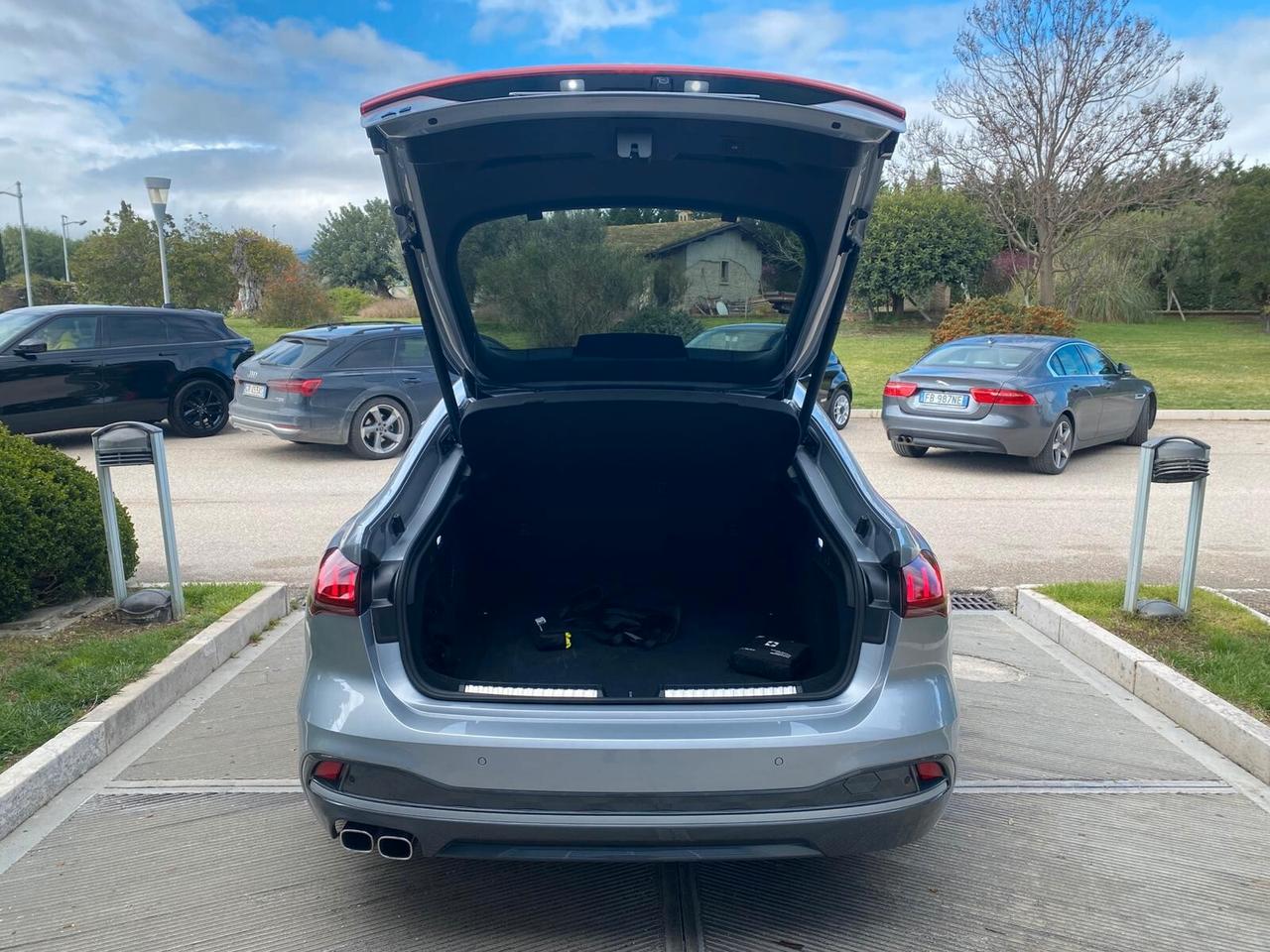 Audi A5 TDI 150 kW mHEV+ S tronic Business Advanced