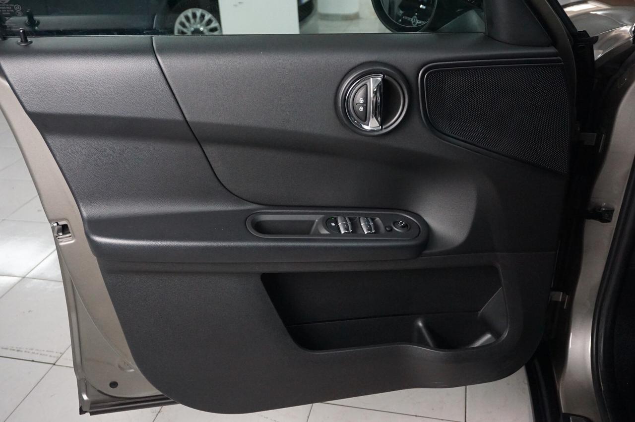 Mini 2.0 Cooper D Business Countryman ALL4 Automatica