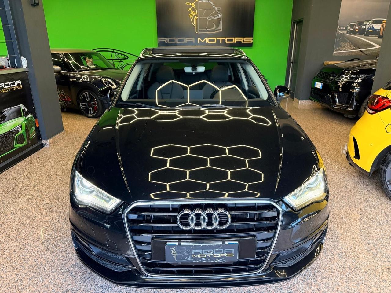 Audi A3 SPB CON TETTO 1.6 TDI S-Line