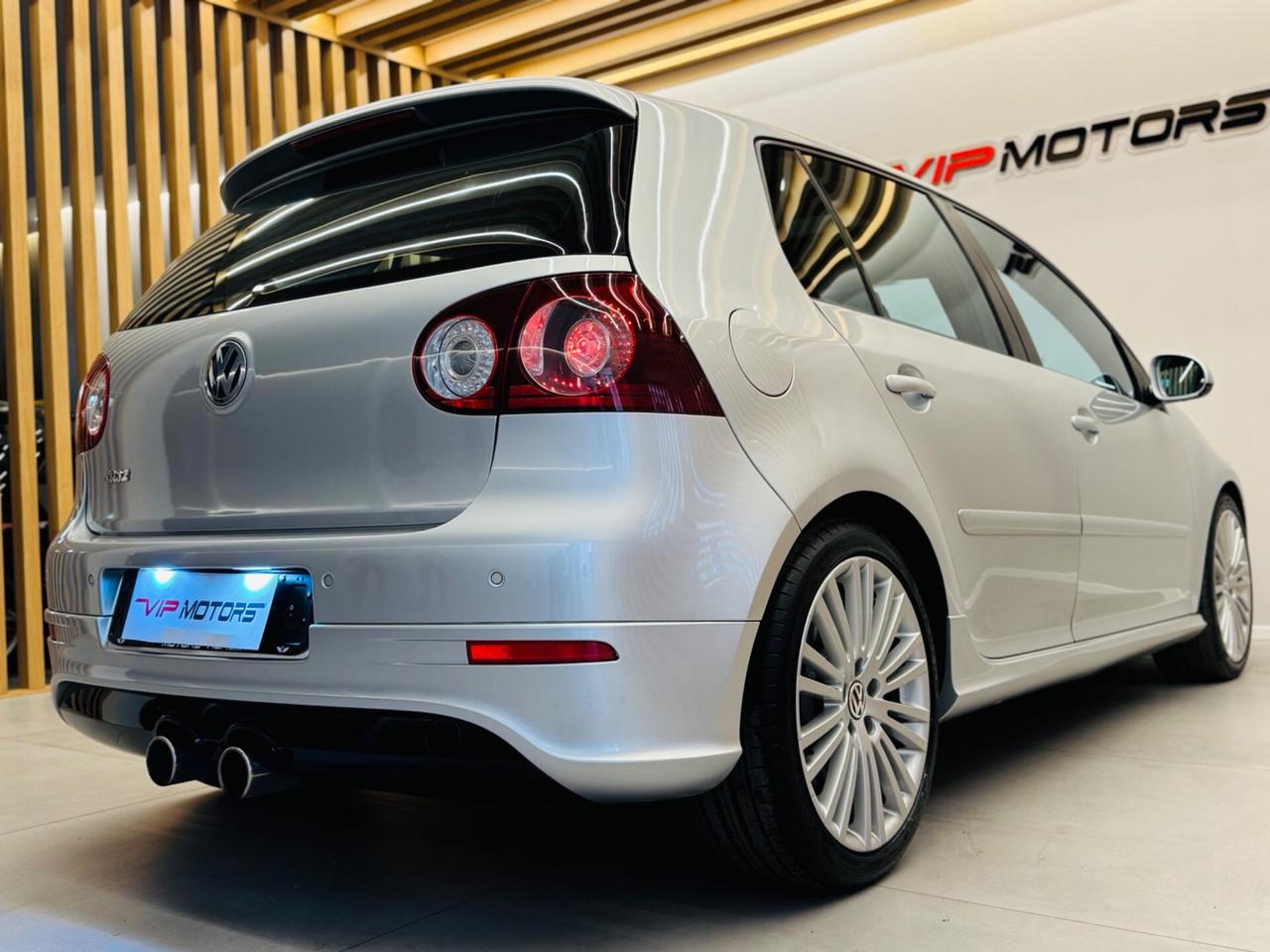 VOLKSWAGEN GOLF R32 5PORTE DSG PELLE TETTO 250CV PERMUTE FULL