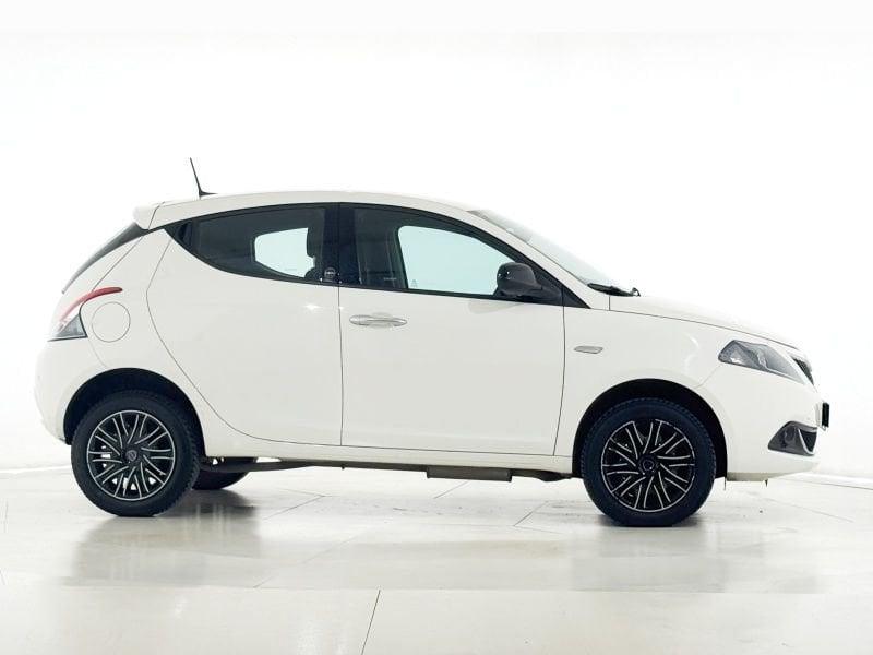 Lancia Ypsilon 0.9 TwinAir 70cv metano Ecochic GOLD