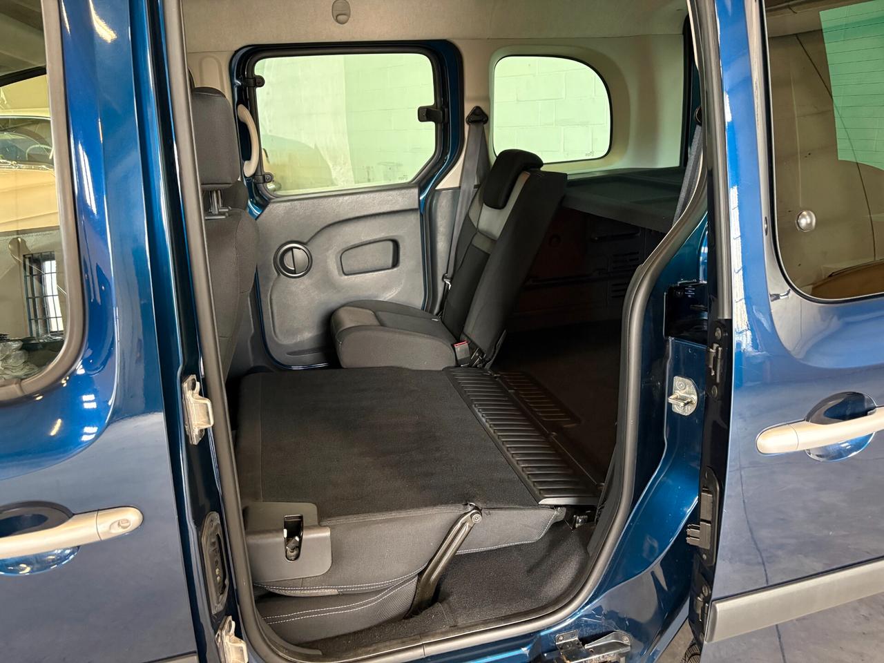 Renault Kangoo 1.5 blue dci 95Cv AUTOVETTURA SOLO 42.000KM