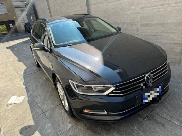 VOLKSWAGEN Passat Variant 1.6 TDI SCR DSG Business BMT