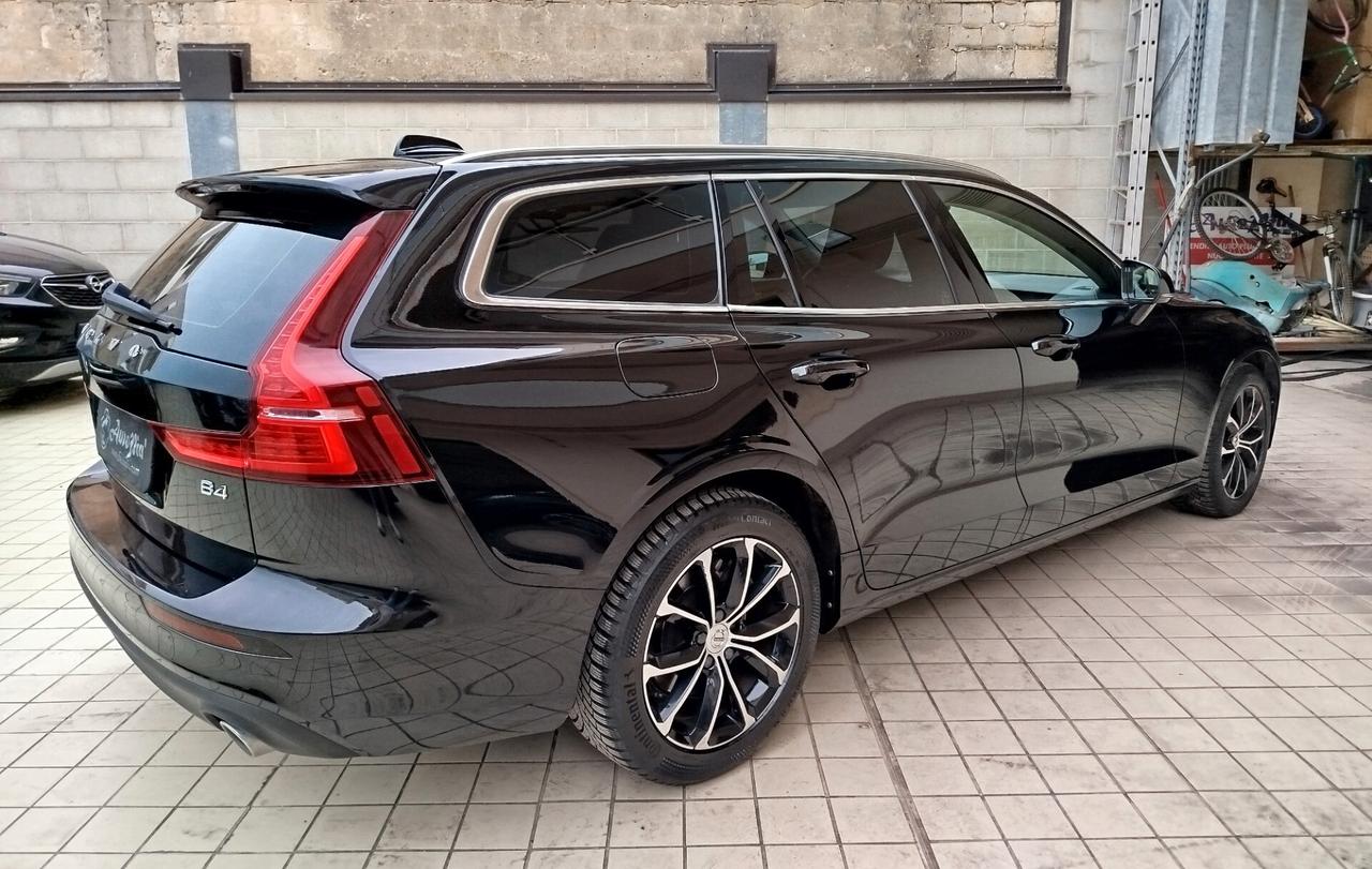 Volvo V60 B4 (d) Geartronic Momentum Business